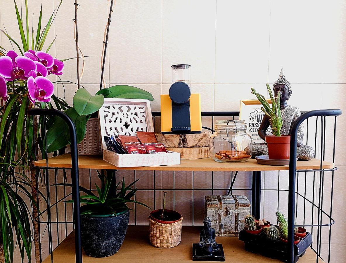 Kintsugi Center *